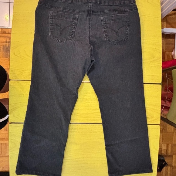 vintage black greyish jeans wide leg. might be cropped - Picture 5 of 6